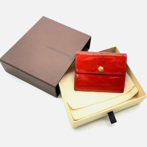 Louis Vuitton Monogram Vernis Ludlow Red Wallet M91090
w Box & Dustbag - Picture 2 of 15